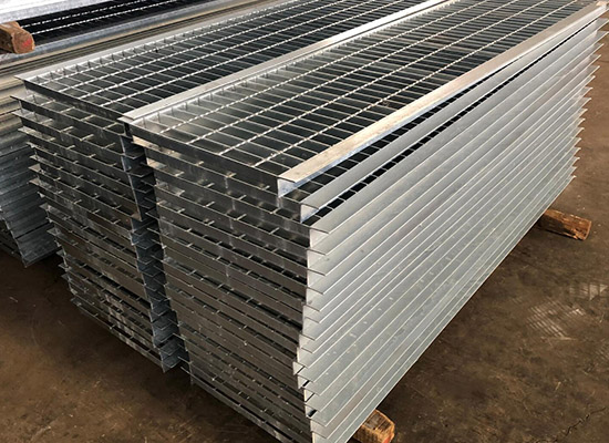 「鋼格柵板」安裝熱鍍鋅鋼格柵板的注意事項 「鋼格柵板」安裝熱鍍鋅鋼格柵板的注意事項