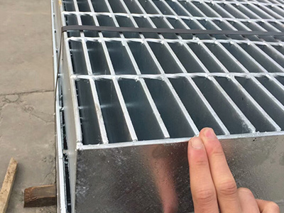 熱鍍鋅鋼格柵生產(chǎn)廠家哪家好? 熱鍍鋅鋼格柵生產(chǎn)廠家哪家好?